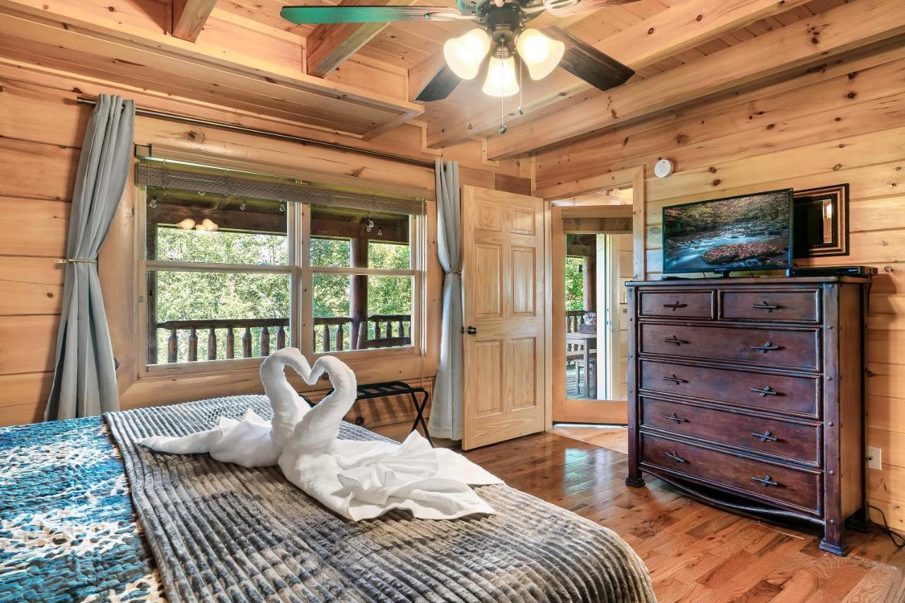 Summer Sale! Pool, Sauna, View, Hottub, Game Sevierville Exterior photo