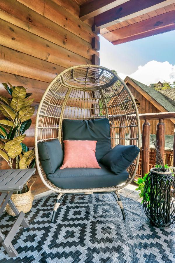 Summer Sale! Pool, Sauna, View, Hottub, Game Sevierville Exterior photo