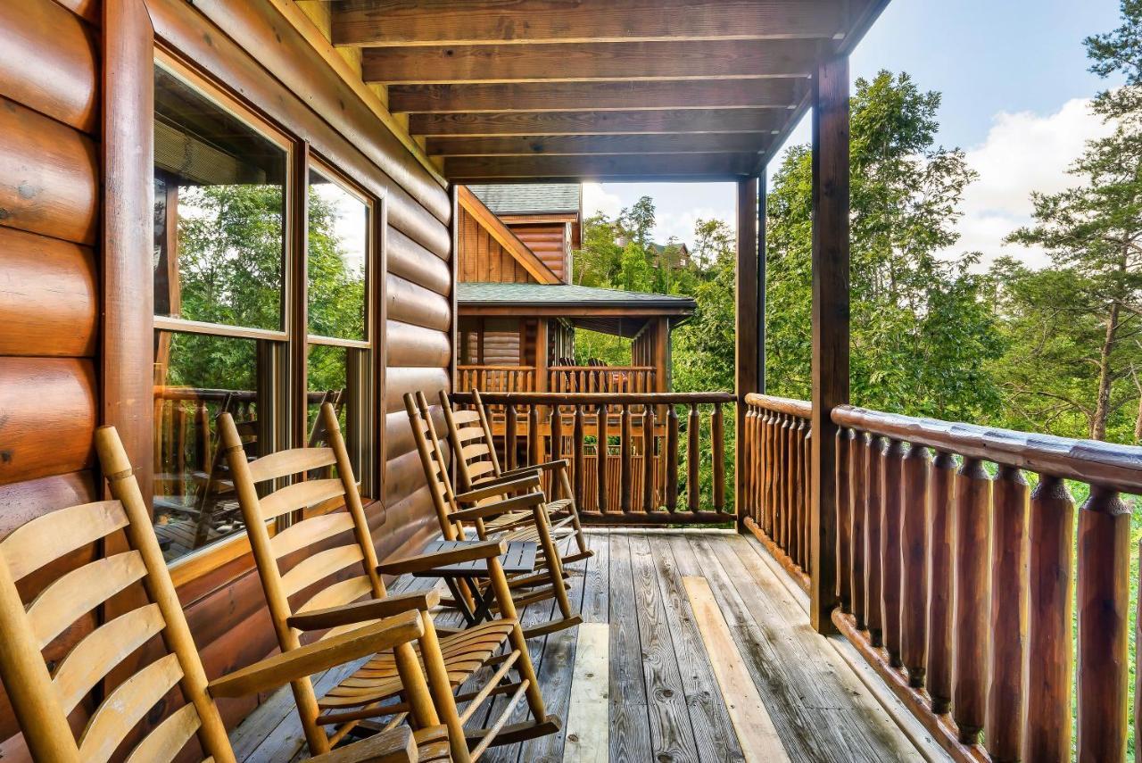 Summer Sale! Pool, Sauna, View, Hottub, Game Sevierville Exterior photo