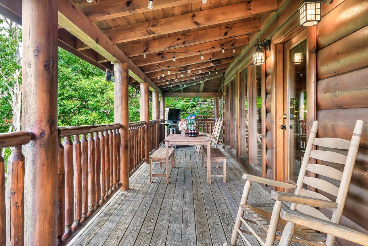 Summer Sale! Pool, Sauna, View, Hottub, Game Sevierville Exterior photo