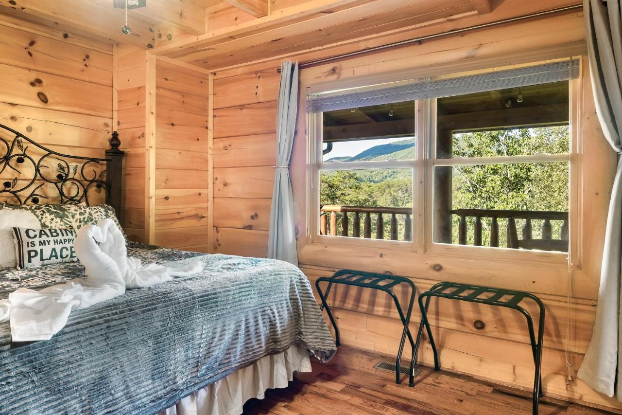 Summer Sale! Pool, Sauna, View, Hottub, Game Sevierville Exterior photo