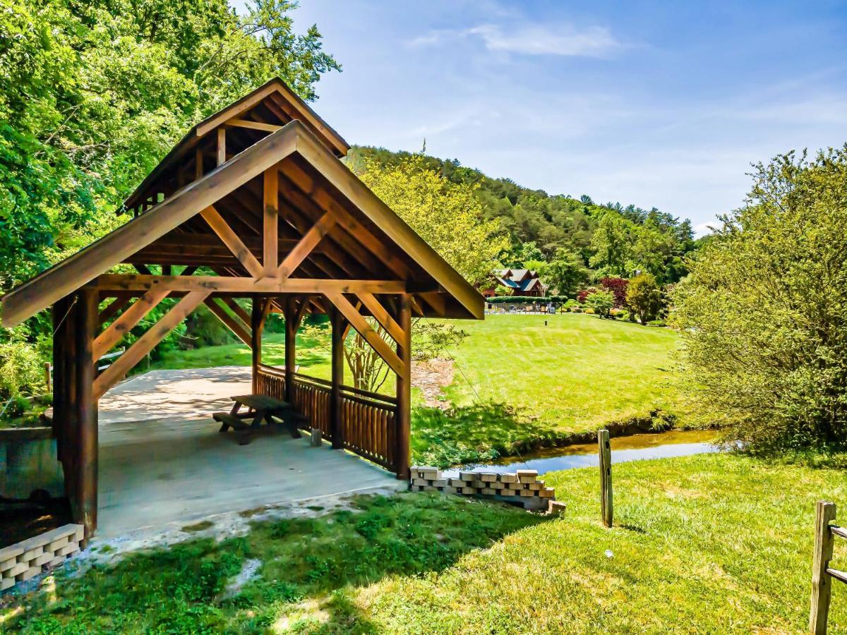 Summer Sale! Pool, Sauna, View, Hottub, Game Sevierville Exterior photo